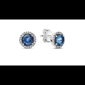 Pandora Blue Round Sparkle Stud Earrings